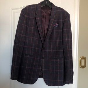Beautiful Paul Smith blazer. In like new condition.